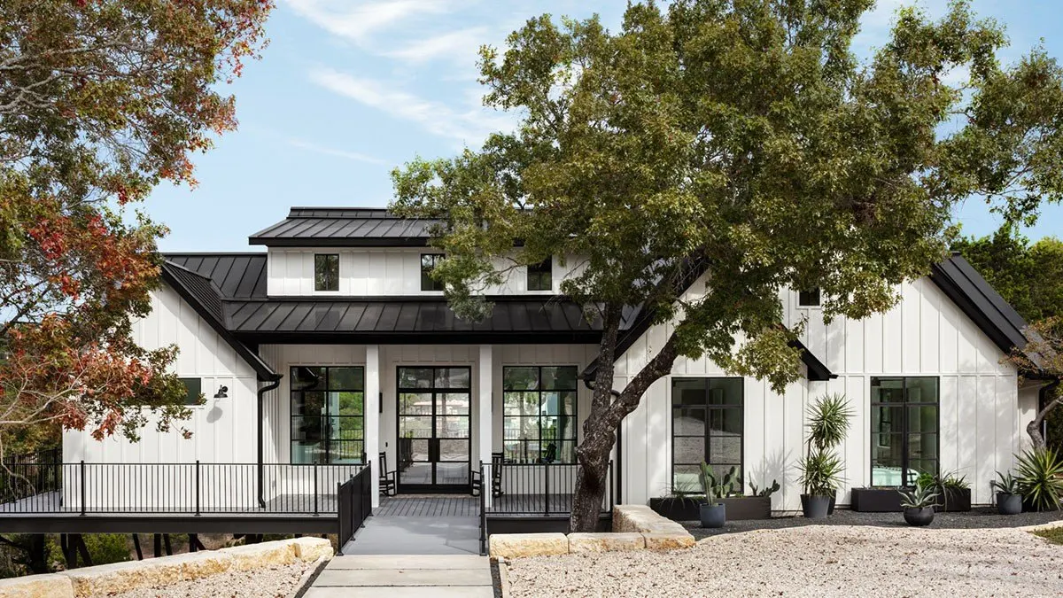 Fiber cement siding installed on a Raintree Village home